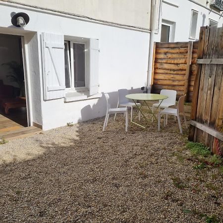 Appartement Calme Et Pratique. トゥール エクステリア 写真